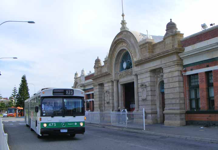 Transperth Mercedes O305G Porter 475